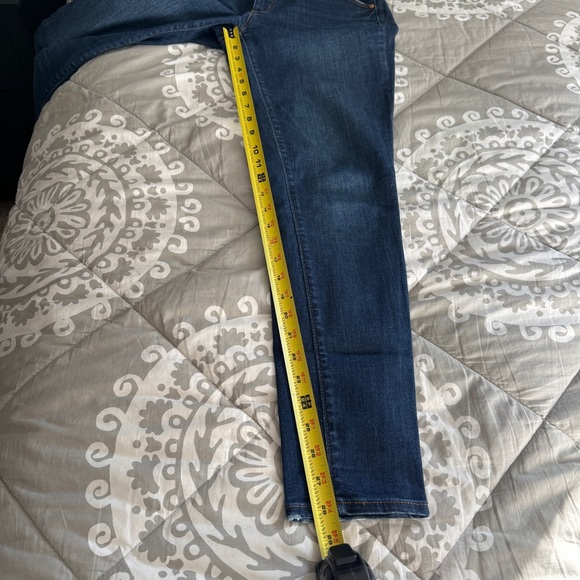 LOFT Curvy Skinny Jeans - Picture 6 of 6